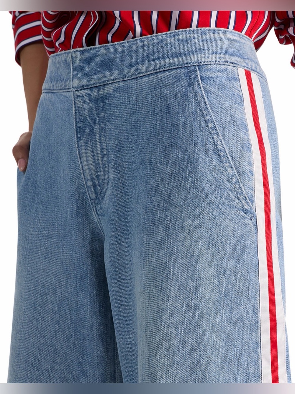 Alice + Olivia Xander Racing Stripe Jean - Picture 4 of 13